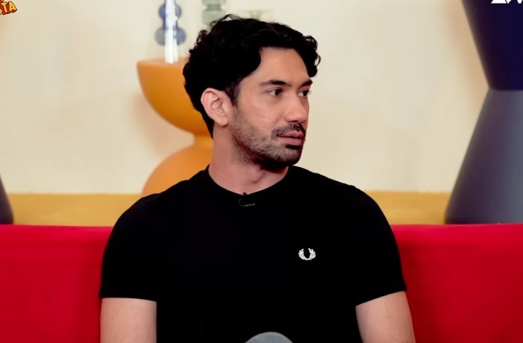 Reza Rahadian (YouTube VINDES)