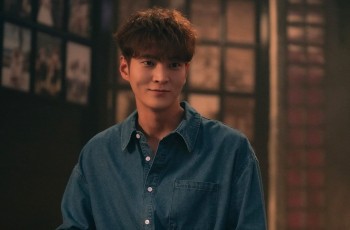 8 Potret Joo Won di The Midnight Studio, Berperan Jadi Fotografer Khusus Hantu