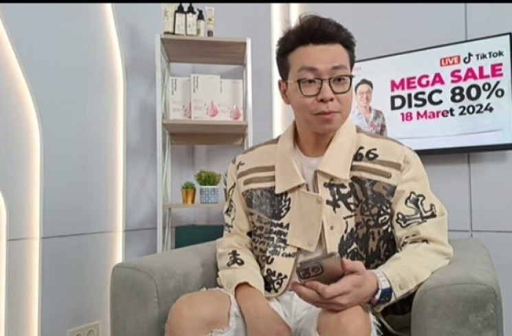 Dokter Richard Lee Saat Ditemui Awak Media.(YouTube Was Was)