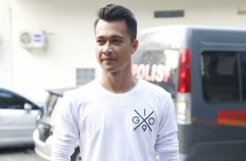 Belajar Jadi Imam Keluarga, Eza Gionino Ajarkan Anak Puasa: Kalau Sahur Ramai