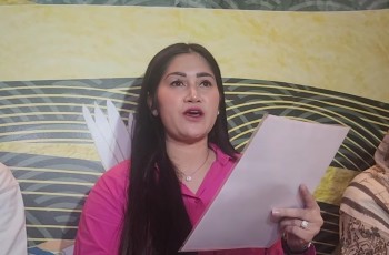Mata Icha Annisa Faradila Bikin Salfok Saat Klarifikasi Tudingan Santet Stevie Agnecya: Kayak Ada Makhluk...