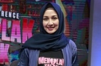 Tak Disangka! Dina Lorenza Pernah Ditawari Jadi Istri Kedua, Begini Kisahnya