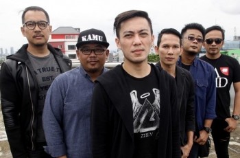 Resmi! Rezcky Purba Dikeluarkan dari Band The Titans