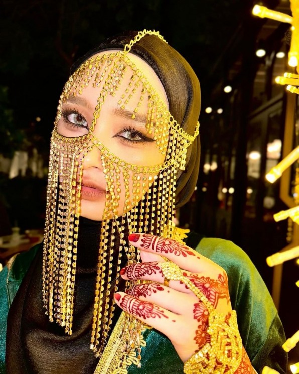 Dandanan Inara Rusli di Ultah Irish Bella (Instagram/@mommy_starla)