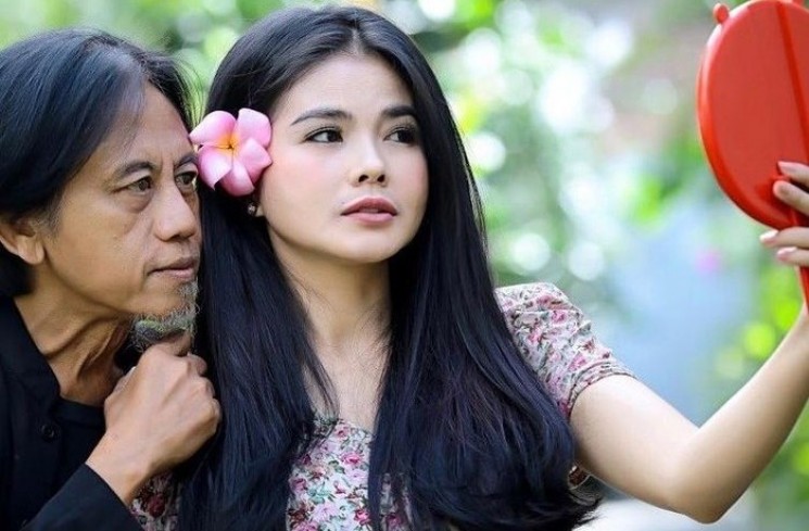 Istri dan Epy Kusnandar. (instagram/@karin)
