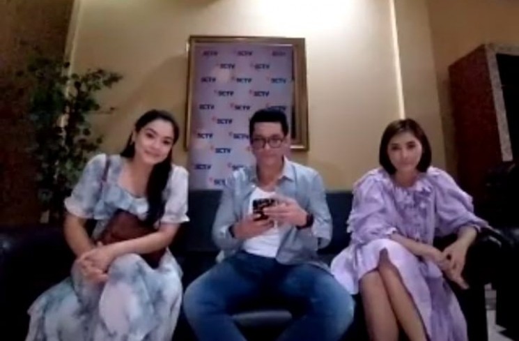 Eva Anindita, Titi Kamal dan Miller Khan. (tangkapan layar)
