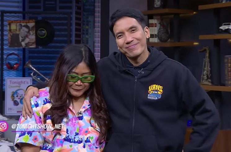 Desta dan Boiyen (YouTube TonightShowNet)