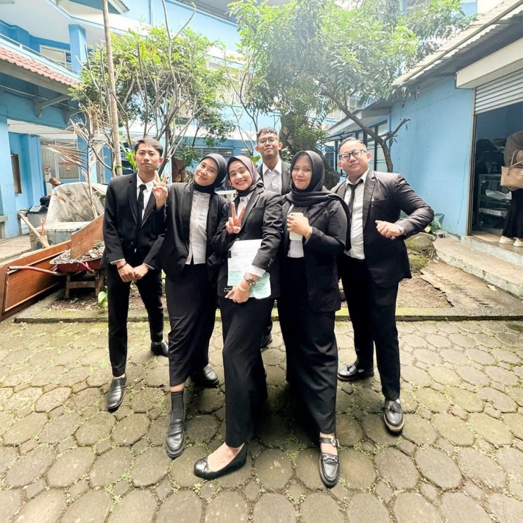 Sonya Fatmala Lulus Sidang Skripsi (Instagram/@sonyafatmala)
