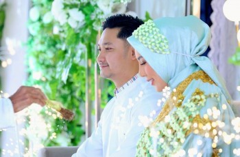 Bahagianya Angga Wijaya, Eks Suami Dewi Perssik, Gelar 7 Bulanan Istri