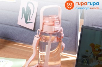 4 Cara Efektif Menggunakan Botol Minum di Kantor Biar Tidak Kehausan