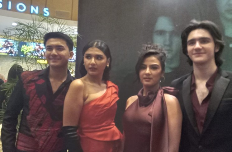 Emiliano Fernando Cortizo, Andi Viola, Robert Chaniago Timor dan Nadya Yasmien. (ist)