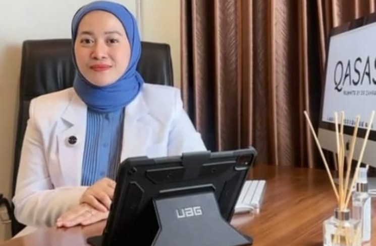 dr. Zahra. (ist)