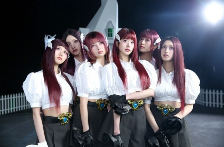 IVE (Foto: dok. Starship Entertainment)