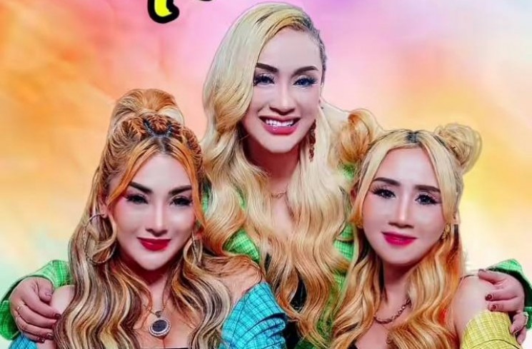 Para Personel '3 Srigala', Lia Ladysta, Rena Zahra, Nia Reza. (ist) 