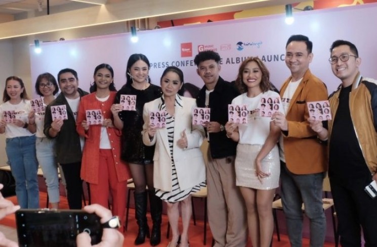 Vina Panduwinata, Michael Pelupessy, Marshanda, Dirly Dave, Arbie Seo, dan Lainnya. (ist) 