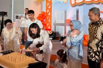 Ultah Anak Pertama Nikita Willy Dimeriahkan dengan Sunatan Massal: Berbagi Kebahagiaan Lewat Aksi Sosial