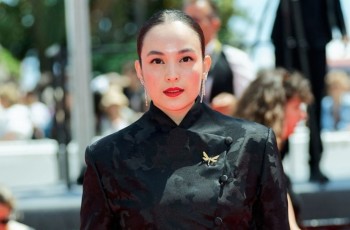 Chelsea Islan Curi Perhatian Dunia di Cannes Film Festival 2025 dengan Kebaya Janggan