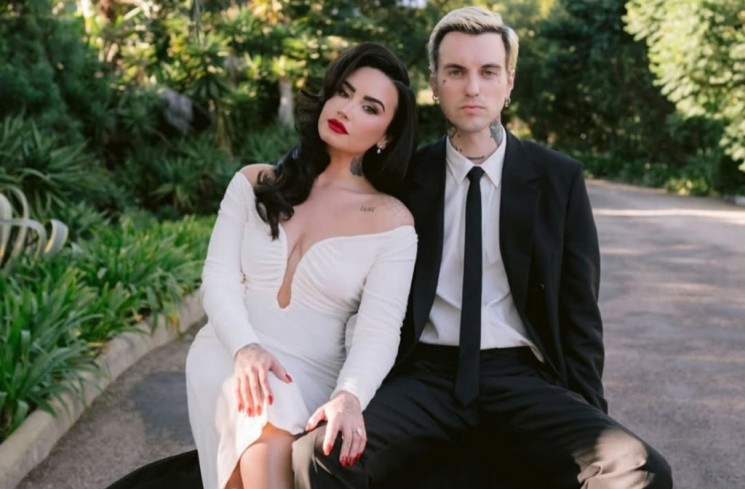 Demi Lovato dan pasangannya. (ist)