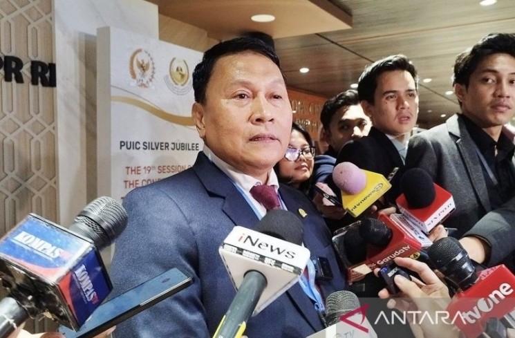 Ketua BKSAP DPR RI Mardani Ali Sera di kompleks parlemen, Jakarta, Rabu (14/5/2025). ANTARA/Bagus Ahmad Rizaldi/aa.
