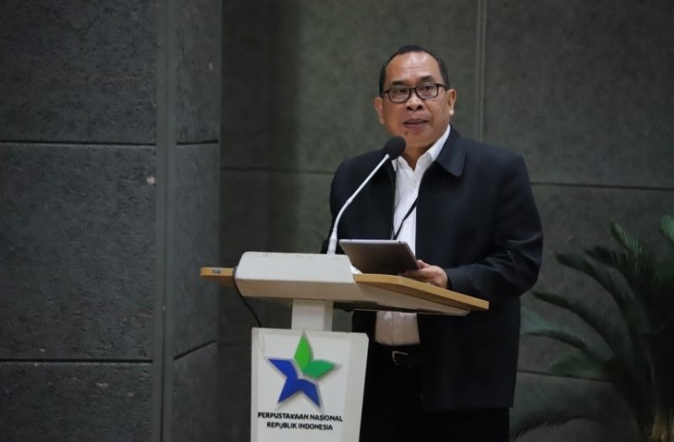 Sekretaris Utama Perpusnas Joko Santoso memberikan arahannya dalam acara peluncuran buku ILPN 2024 dan ILPN 2025 yang diselenggarakan secara hibrida pada Senin (16/6/3035). (ANTARA/HO-Perpustakaan Nasional)

