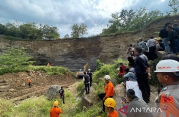 Pemkot Cirebon Tutup Total Tambang Ilegal di Argasunya Usai Dua Pekerja Tertimbun Longsor
