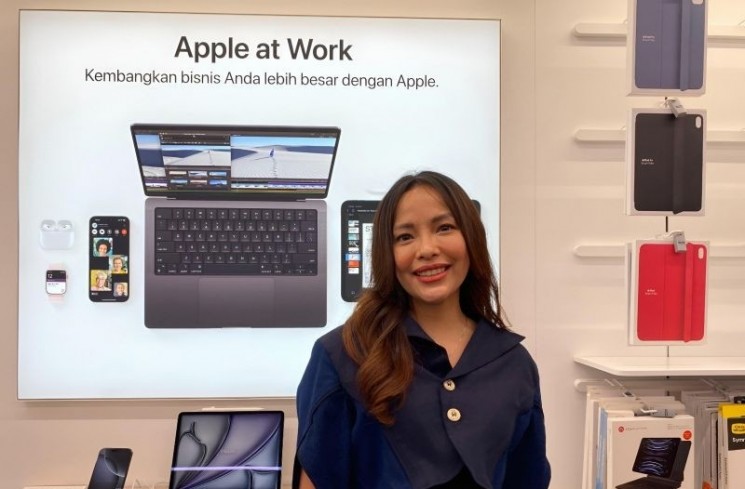 Farah Fausa Winarsih, Kepala Pemasaran PT. MAP Zona Adiperkasa pada acara Grand Opening Digimap Apple Premium Partner di Puri Indah Mall, Kamis (26/06/2025). ANTARA/Meuthia Hamidah
