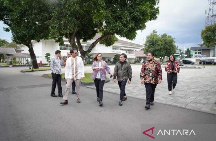 Kementerian Ekraf berencana aktivasi Gedung Agung Yogyakarta menjadi panggung ekonomi kreatif, Yogyakarta, Jumat (4/7/2025) ANTARA/HO Kementerian Ekonomi Kreatif