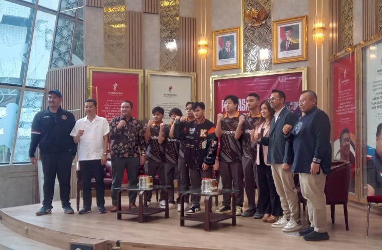 Raffi Ahmad dan Menteri Pemuda Olahraga (Menpora), Dito Ariotedjo dan Tim Kagendra. (ist)