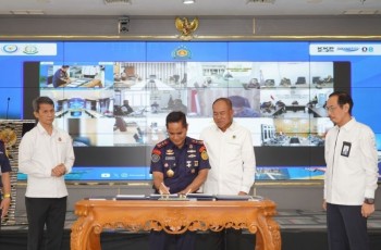 Hasil Tangkapan Ilegal Kini Jadi Berkah, KKP Hibahkan Lima Kapal untuk Nelayan