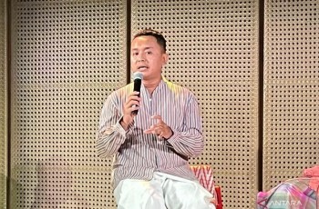 Hagai Pakan: Cintai Kebaya dari Hati, Bukan Sekadar Ikuti Tren