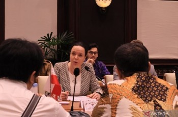 Polandia Tawarkan Teknologi Kereta Hidrogen, Jabar Jadi Target Kerja Sama Strategis