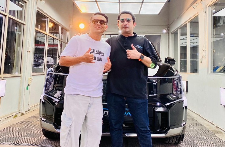 Judika dan Syarief Khan di Salon Auto Spa Depok. (ist)