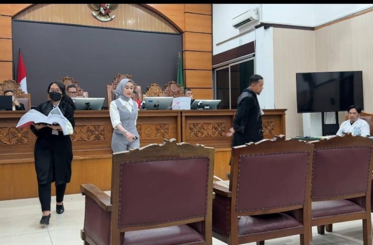 Dokter Reza Gladys dan lainnya. (ist)