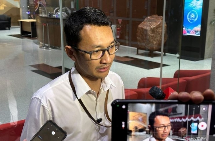 Juru Bicara Komisi Pemberantasan Korupsi Budi Prasetyo saat memberikan keterangan di Gedung Merah Putih KPK, Jakarta, Rabu (20/8/2025). ANTARA/Rio Feisal
