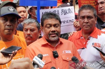 Buruh Soroti Kesenjangan Pendapatan dengan DPR, Puan Maharani Angkat Bicara