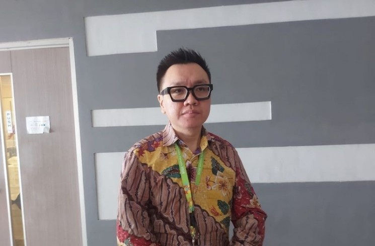 Wakil Rektor Bidang Riset dan Alih Teknologi Universitas Bina Nusantara (BINUS University) berikan keterangan pers pada acara The 7th International Conference on Biospheric Harmony (ICOBAR)  dan Forum Ilmiah Diaspora Indonesia (FIDI) di kampus Binus Tangerang Sabtu. ANTARA/Irfan
