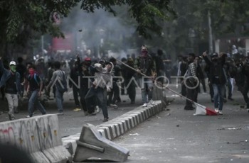 Pemprov DKI Pastikan KJP Tak Dicabut Meski Siswa Ikut Unjuk Rasa