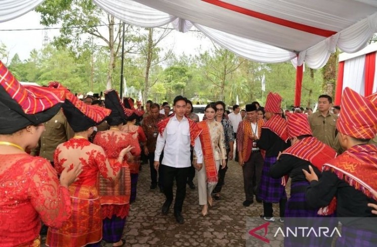 Wakil Presiden Gibran Rakabuming Raka menghadiri Musyawarah Pelayanan (Mupel) Mamre Gereja Batak Karo Protestan (GBKP) di Retreat Centre GBKP, Kecamatan Sibolangit, Deli Serdang, Sumatera Utara, Kamis (29/8/2025). ANTARA/HO-Sekretariat Wakil Presiden
