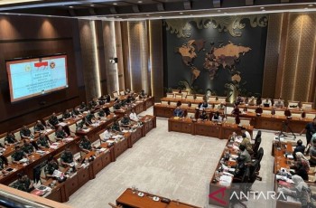Usai Diguncang Aksi Massa, DPR RI Kembali Gelar Rapat Kerja