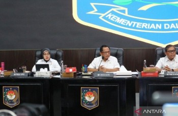 Mendagri Tito Instruksikan Kepala Daerah Hentikan Kegiatan Seremonial yang Boros