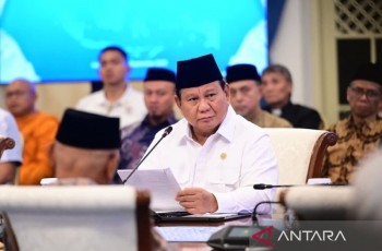 Prabowo Terima Aspirasi Buruh, Ormas, dan Tokoh Agama di Istana Negara