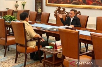 Prabowo Bahas Situasi Terkini dan Enam Kesepakatan DPR Bersama Dasco di Istana