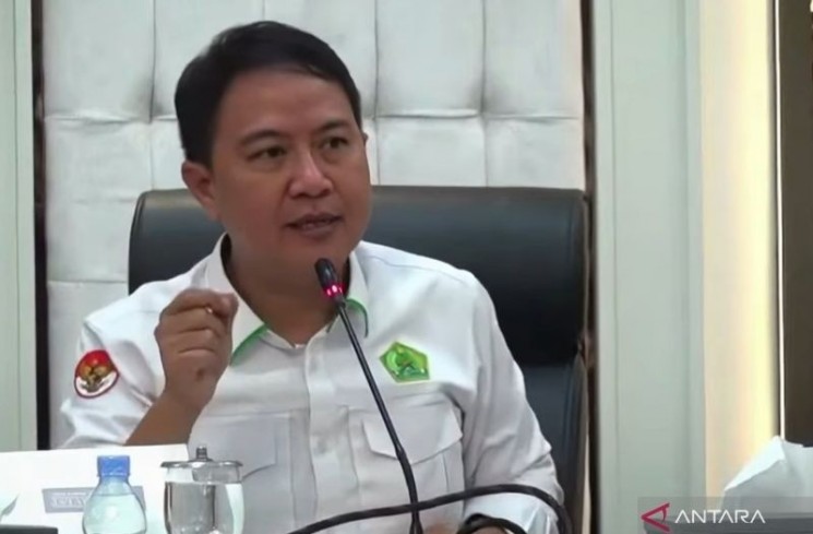 Tangkapan layar - Direktur Jenderal Penyelenggaraan Haji dan Umrah (Dirjen PHU) Kemenag Hilman Latief dalam diskusi kelompok terpumpun bertajuk 