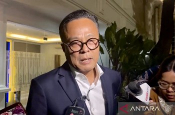 Dony Oskaria Laporkan Transisi BUMN ke Presiden Prabowo