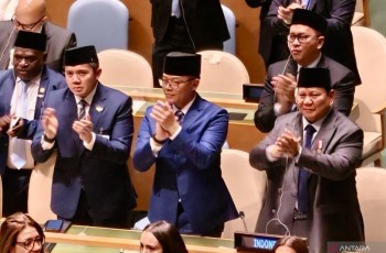 Prabowo dan Delegasi RI Berdiri Tepuk Tangan saat Macron Umumkan Prancis Akui Palestina