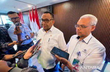 Wamenaker Pastikan Pekerja Korban PHK Tetap Dapat Pesangon dan Jaminan Hari Tua