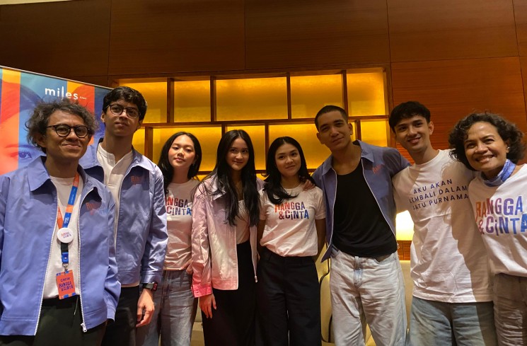 Produser, sutradara dan cast film Rangga & Cinta (Rosiana/Suara.com)