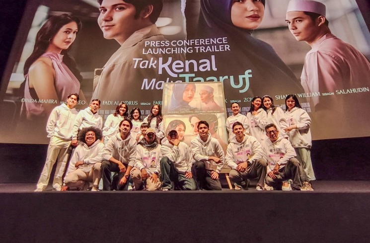 Para Pemain Film 'Tak Kenal Maka Taaruf'. (ist)