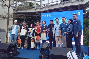 Peringati Hari Ekraf Nasional 2025, Irene Umar Gandeng Gekrafs Naraya Berkreasi Seni