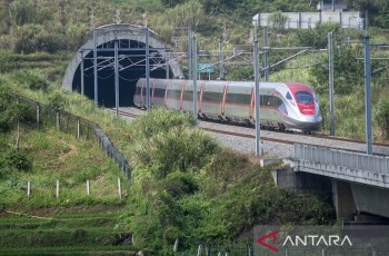 KPK Terbuka Tindaklanjuti Laporan Mahfud MD Soal Dugaan Korupsi Proyek Kereta Cepat Whoosh